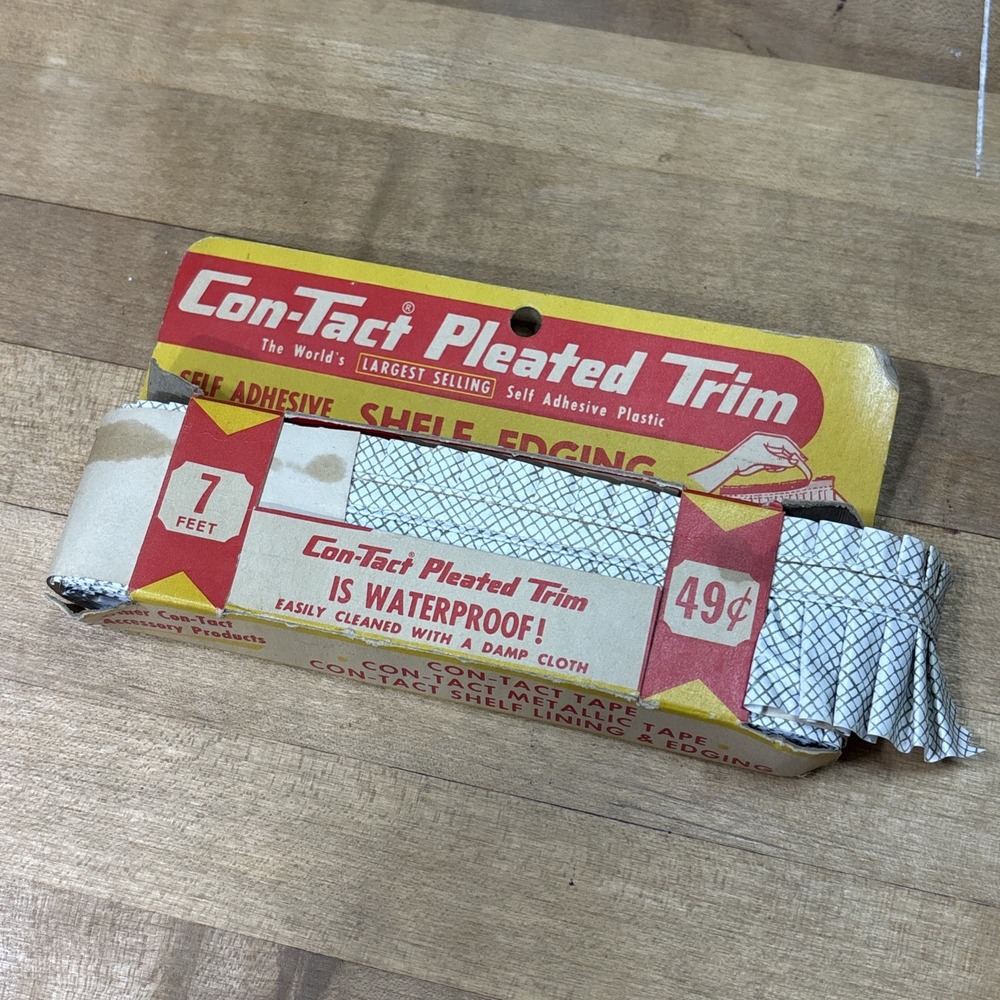 Vintage Con-Tact Pleated Trim Shelf Edging 7 Ft 49 Cent Advertising NOS